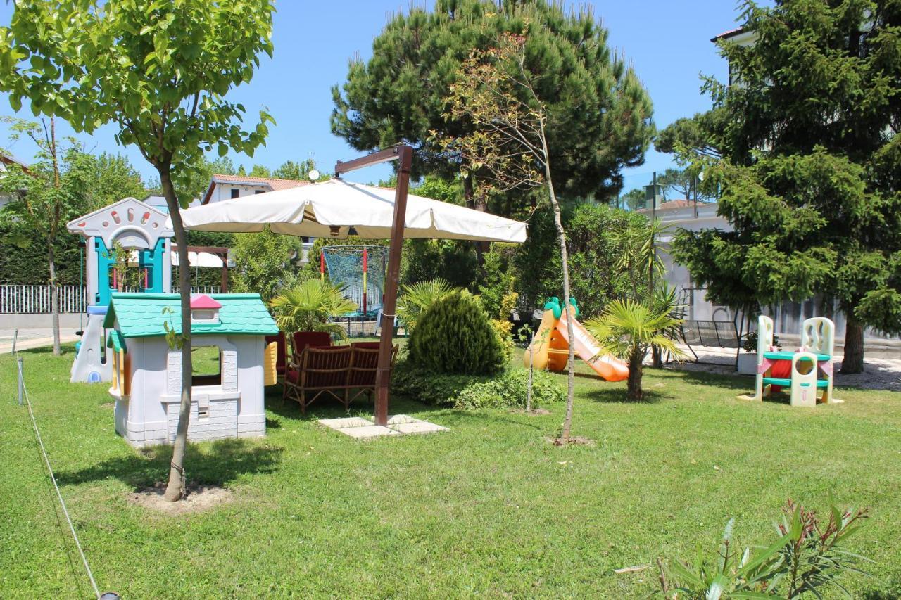 Villa Liliana Cervia Dış mekan fotoğraf
